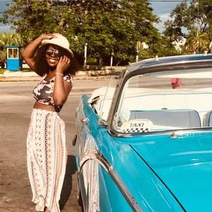 Meet your Posher, Nikita